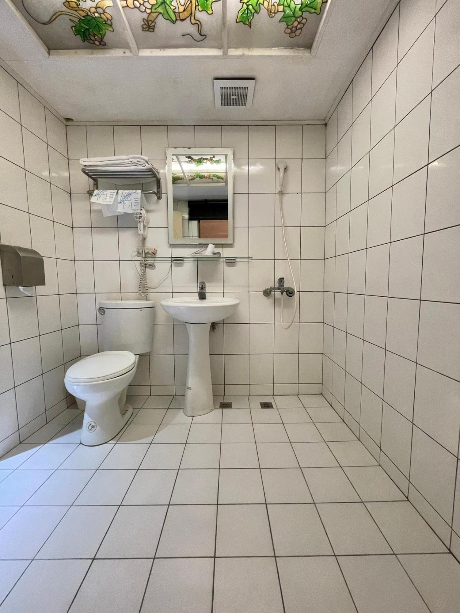 溫情自助旅店 Hotel Таоуан Екстериор снимка